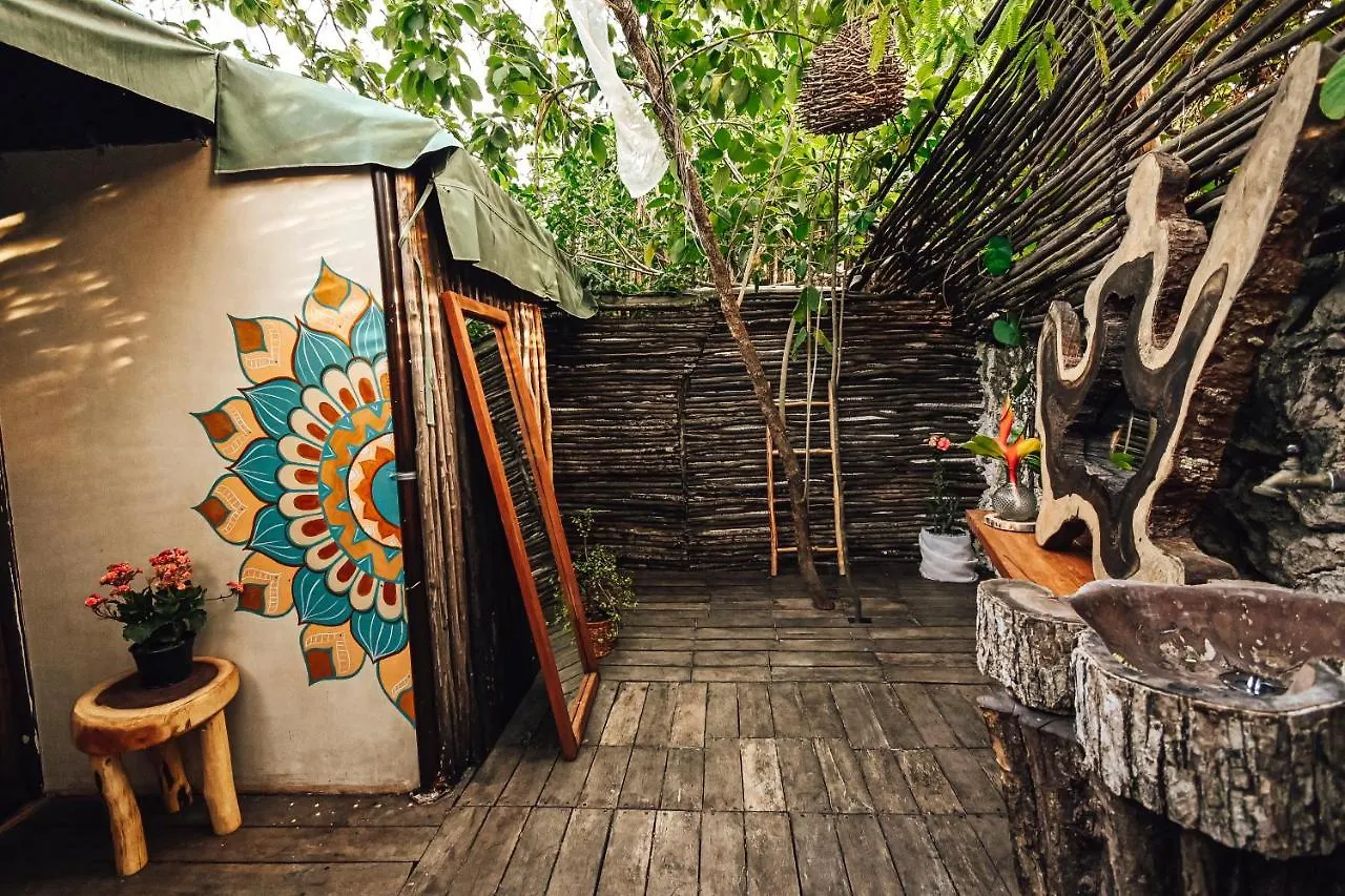 Nunum - Luxury Tenting Villa Tulum Hytte